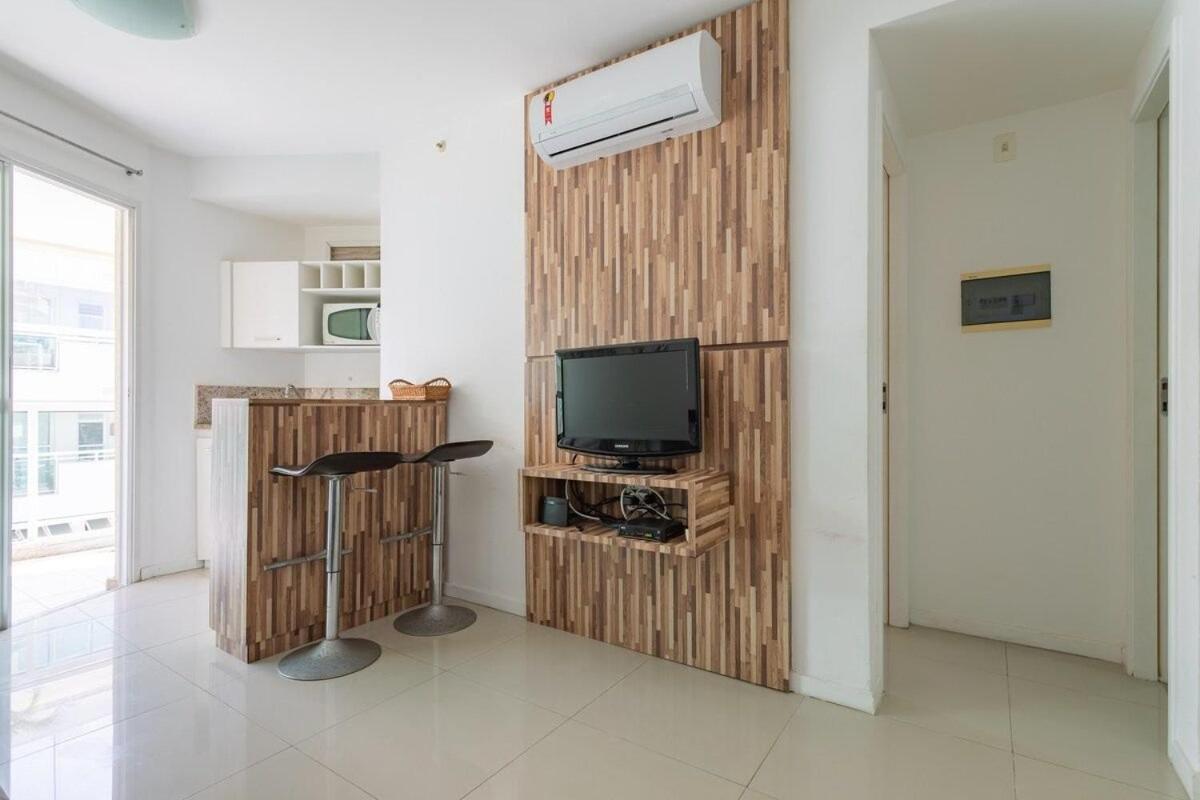 Apart hotel a Beira Mar na praia do Recreio