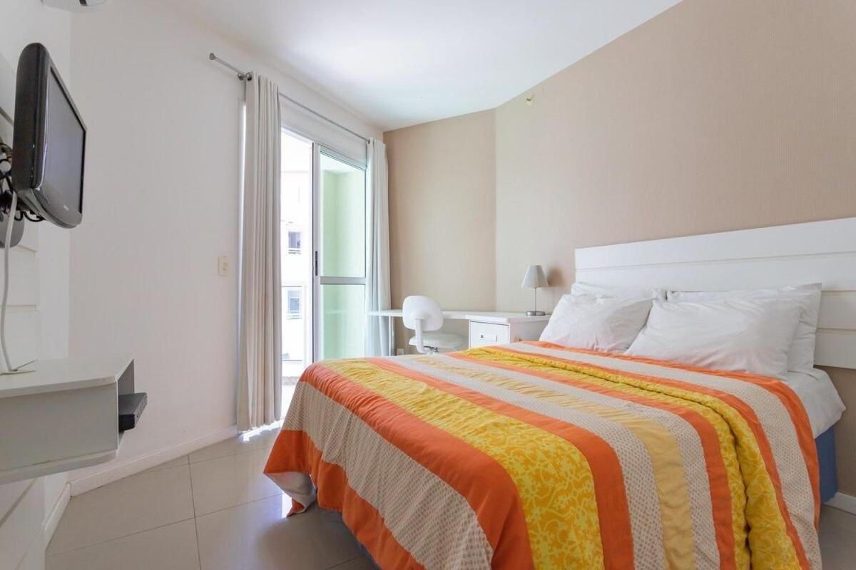 Apart hotel a Beira Mar na praia do Recreio
