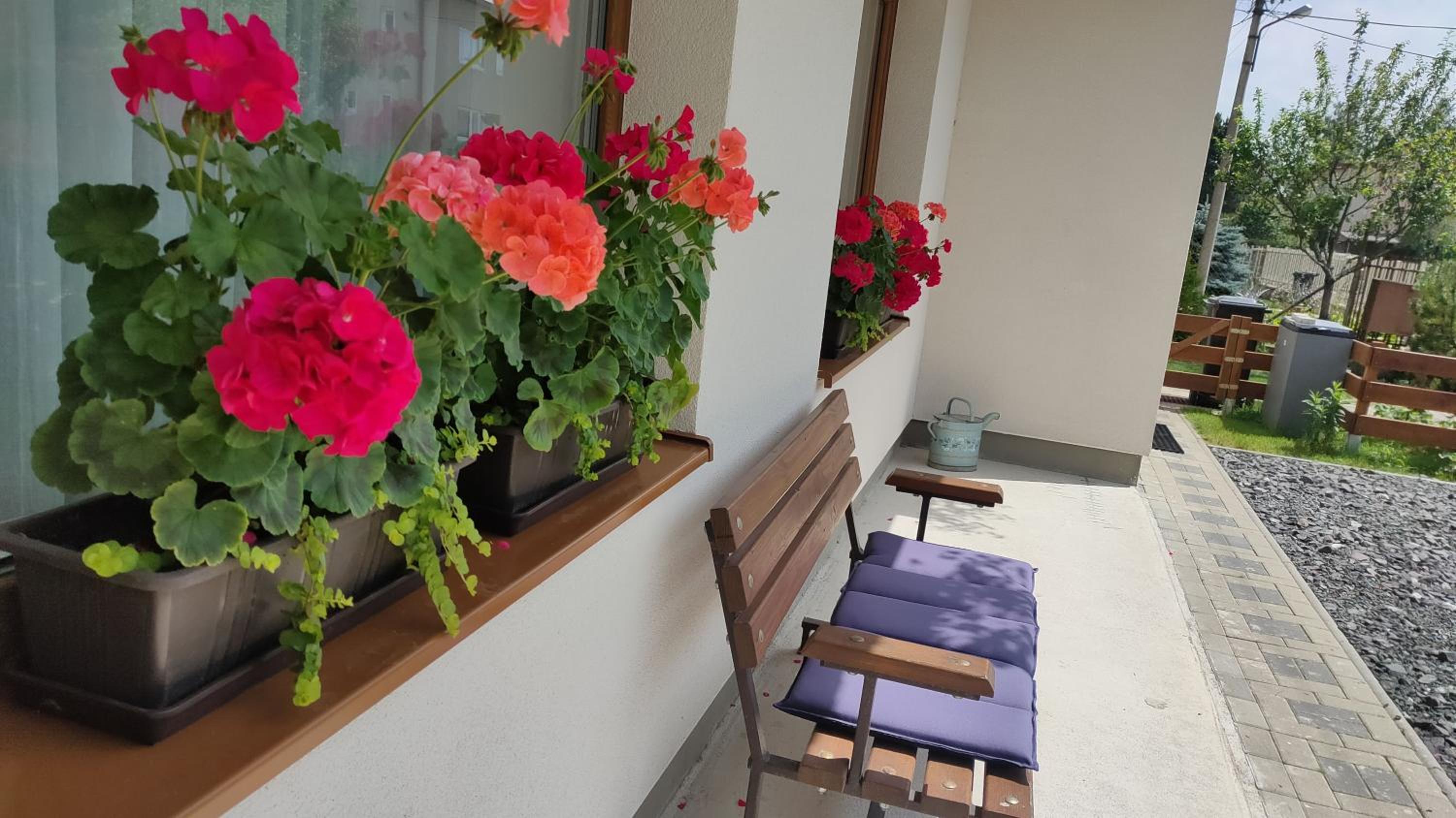 Apartmán Na Kvetnej - vlastná záhrada, parkovanie view 2