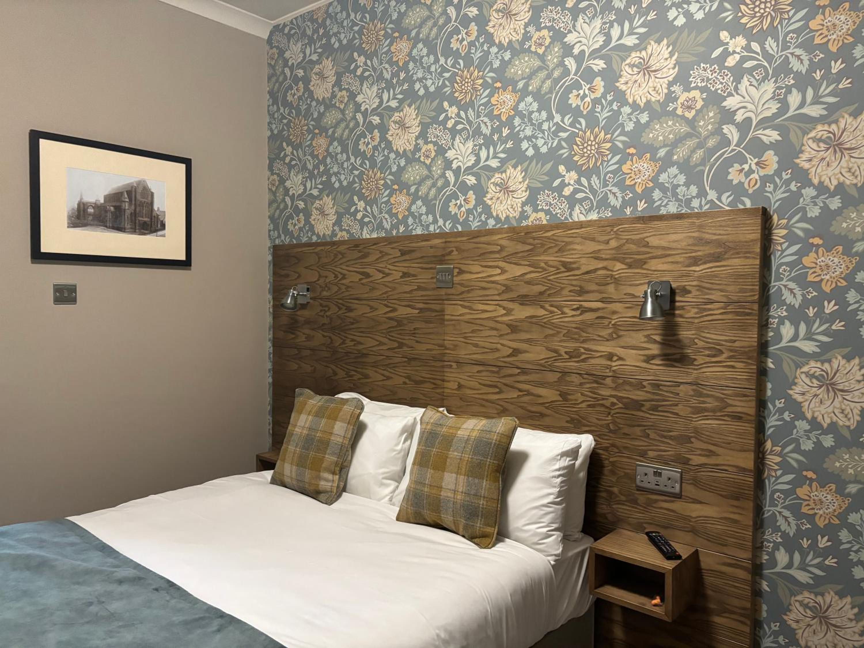 The Abbey Inn