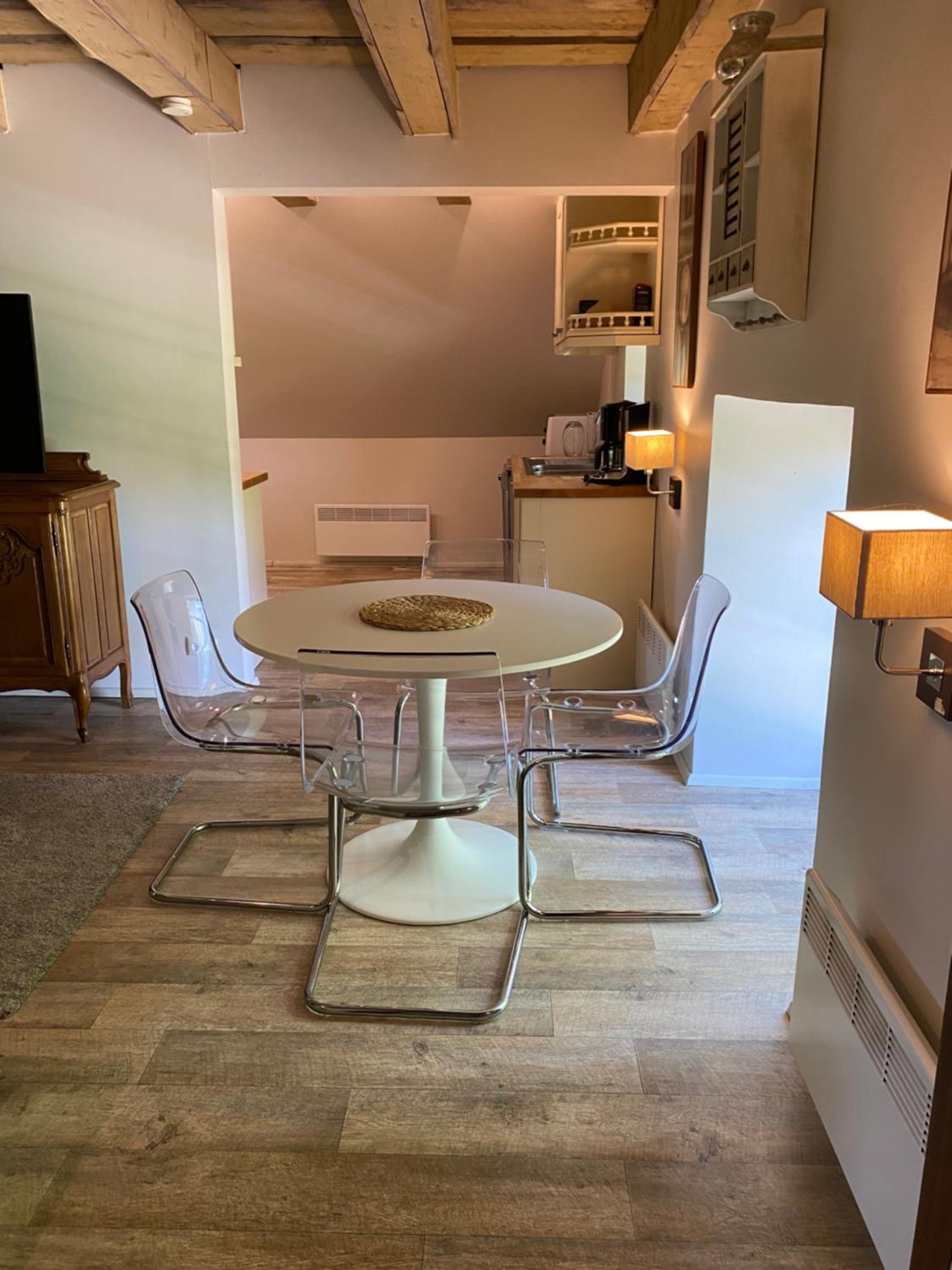 Ontika Manor Unique Apartment