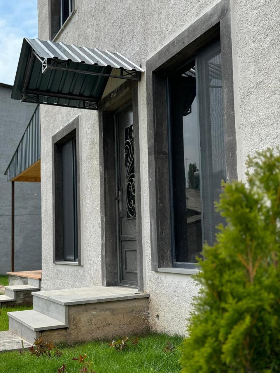 Rent House Byurakan