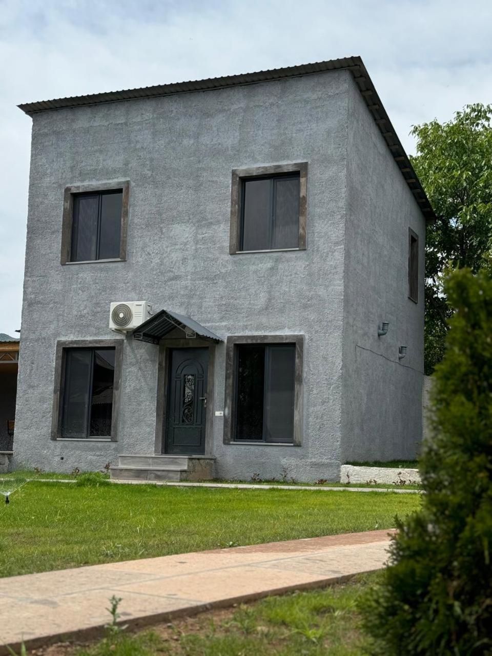 Rent House Byurakan