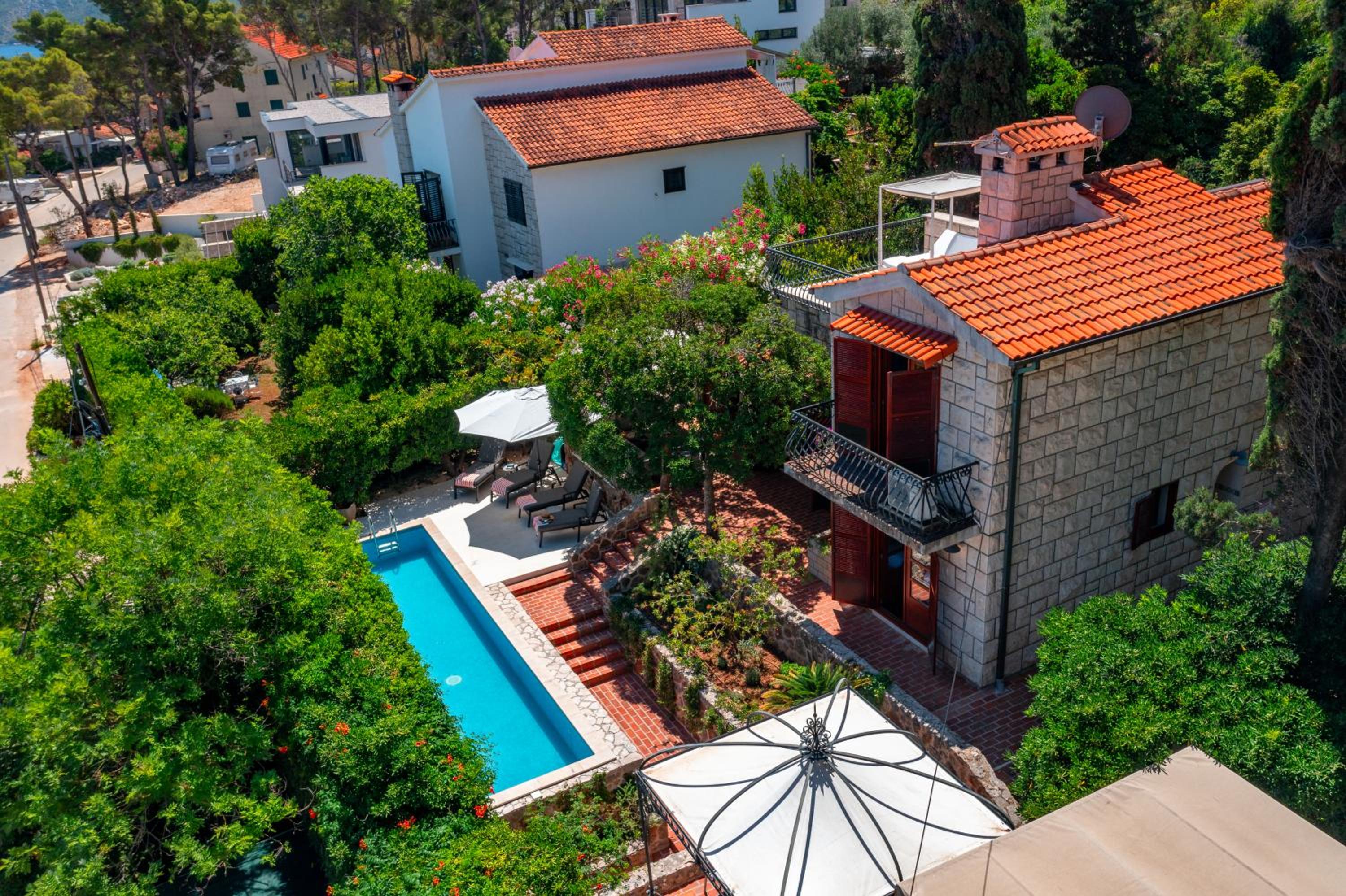 Hotel Villa Gallus - Jelsa, Hvar - Image 1