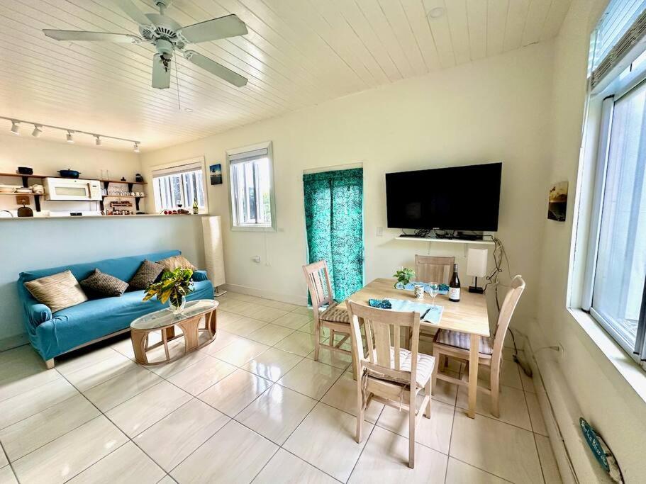 Two charming connected apartments for 4 or family