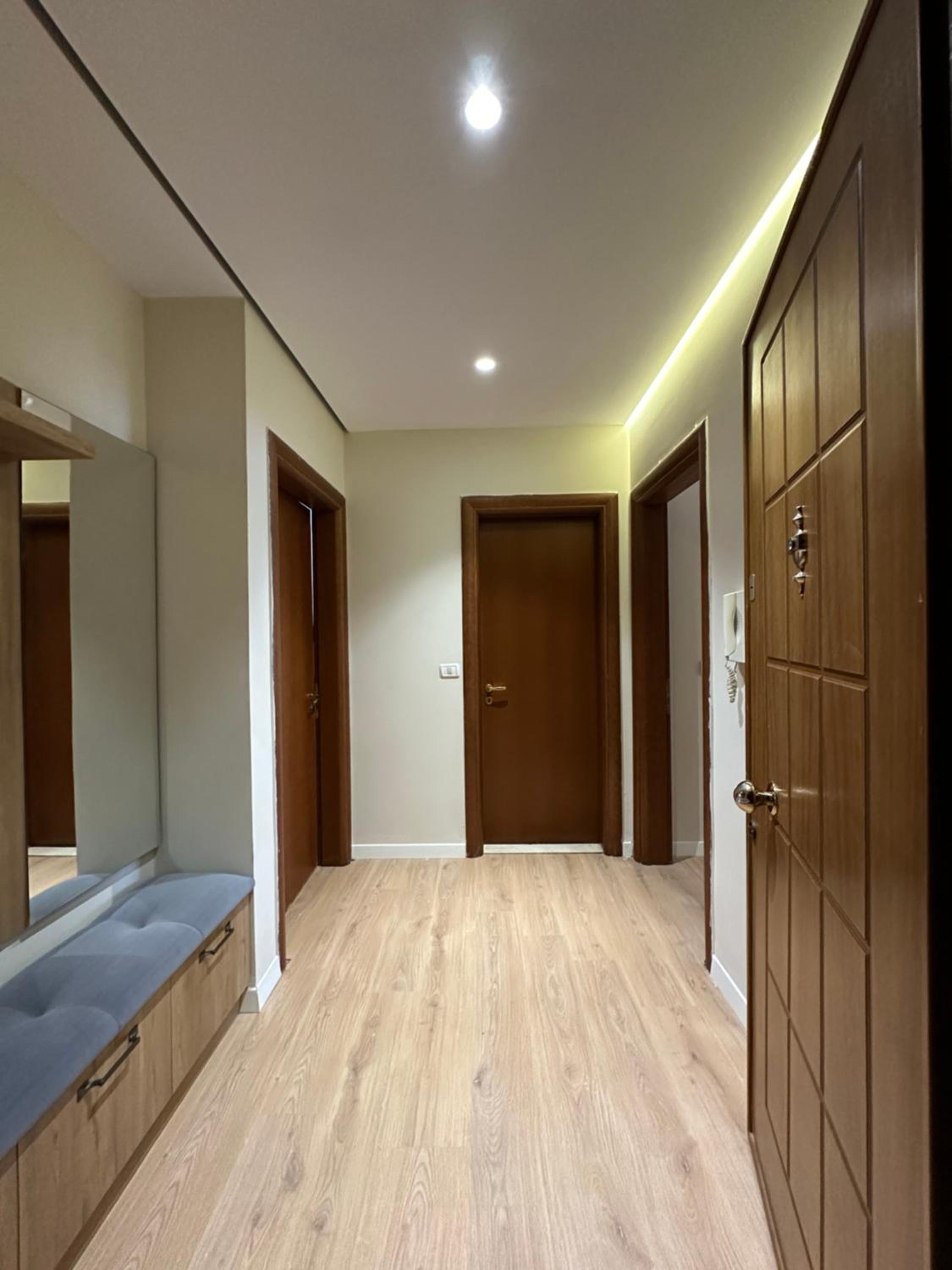 Toto Apartment