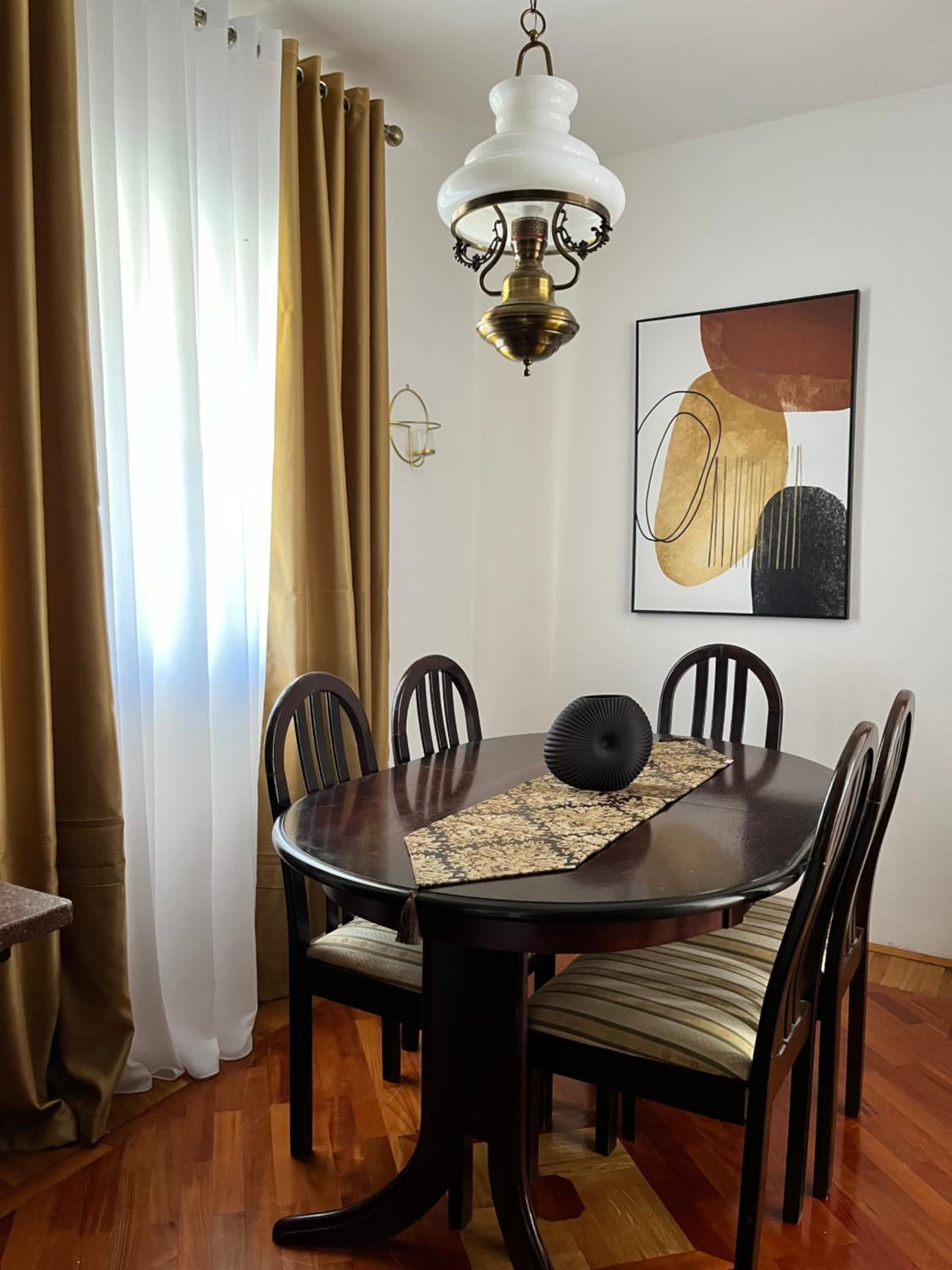 Angel's apartment