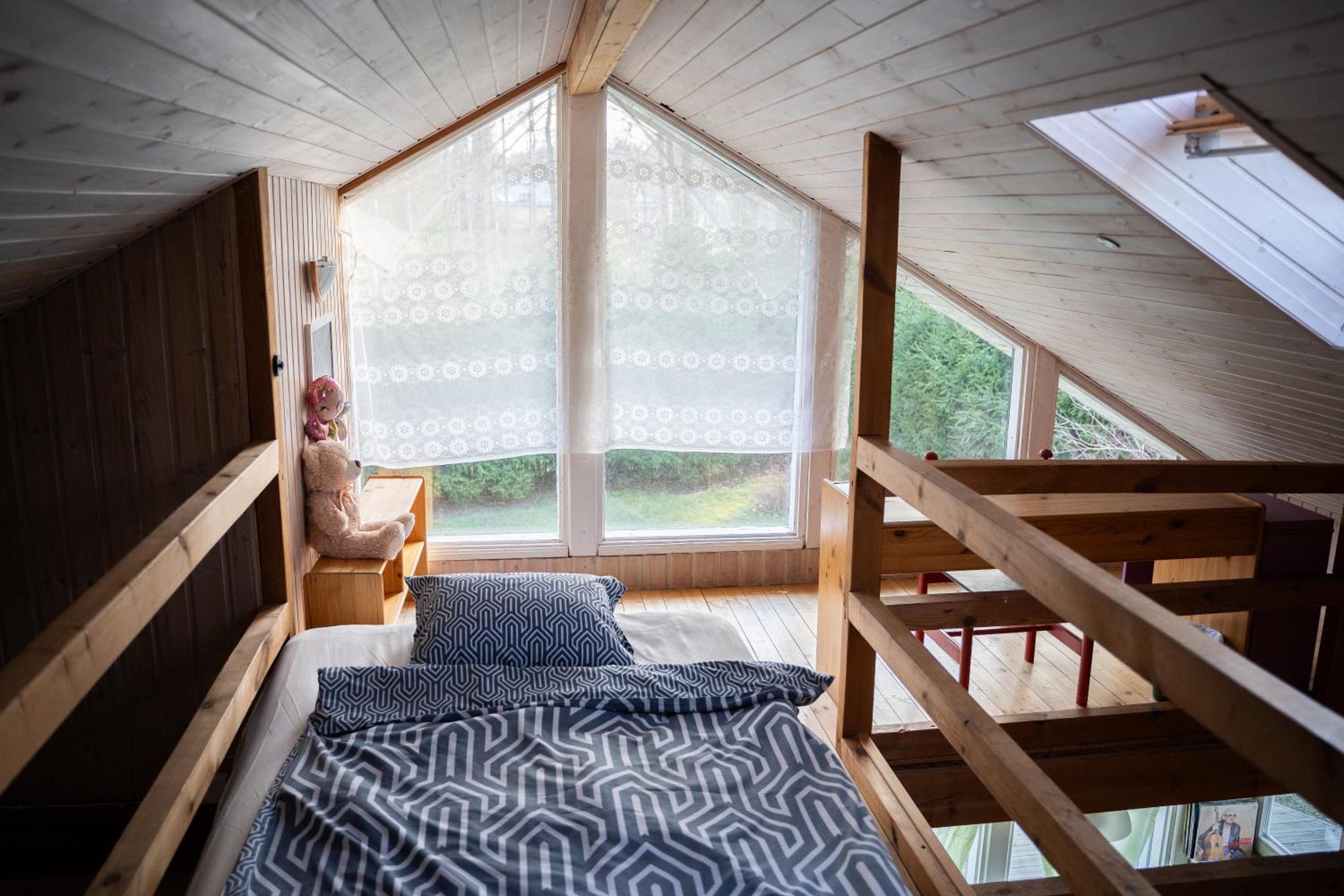 Cozy beach cottage