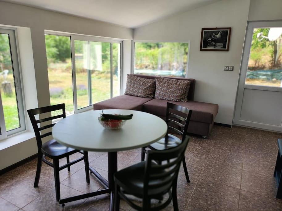 Vintage House Prima Priori