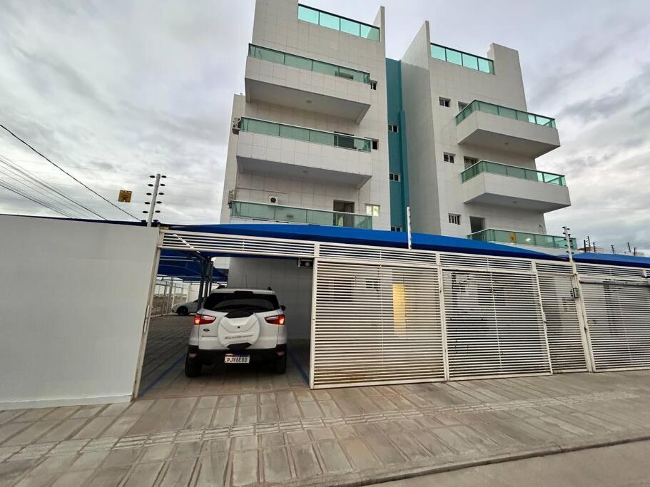 Apto cobertura com piscina - 2 quartos