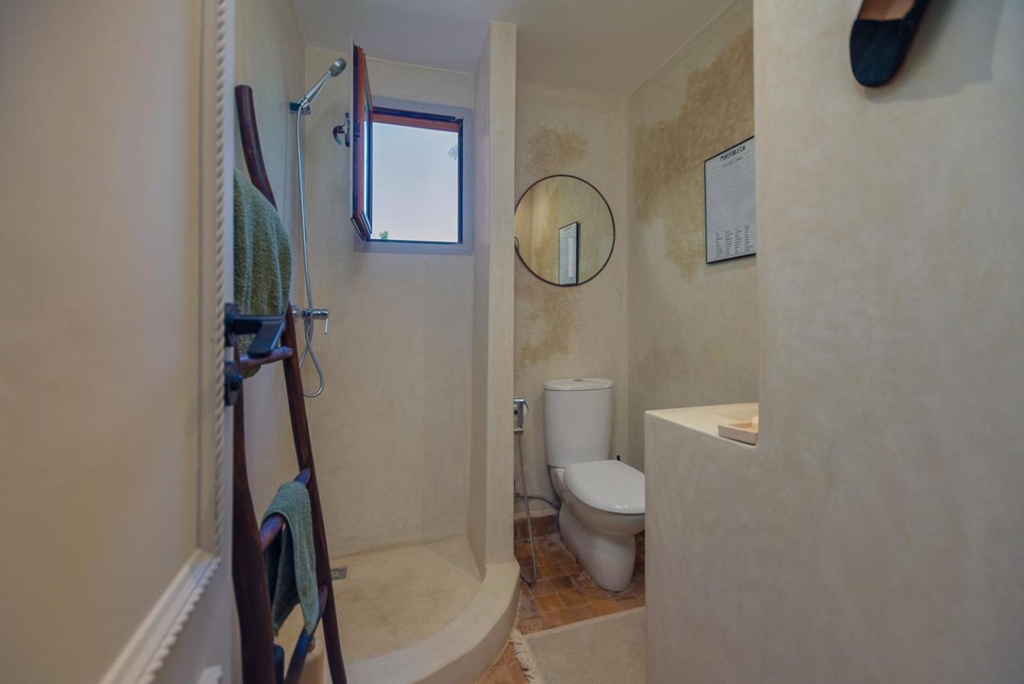 Appartement avec piscine dans une belle résidence privée view 4