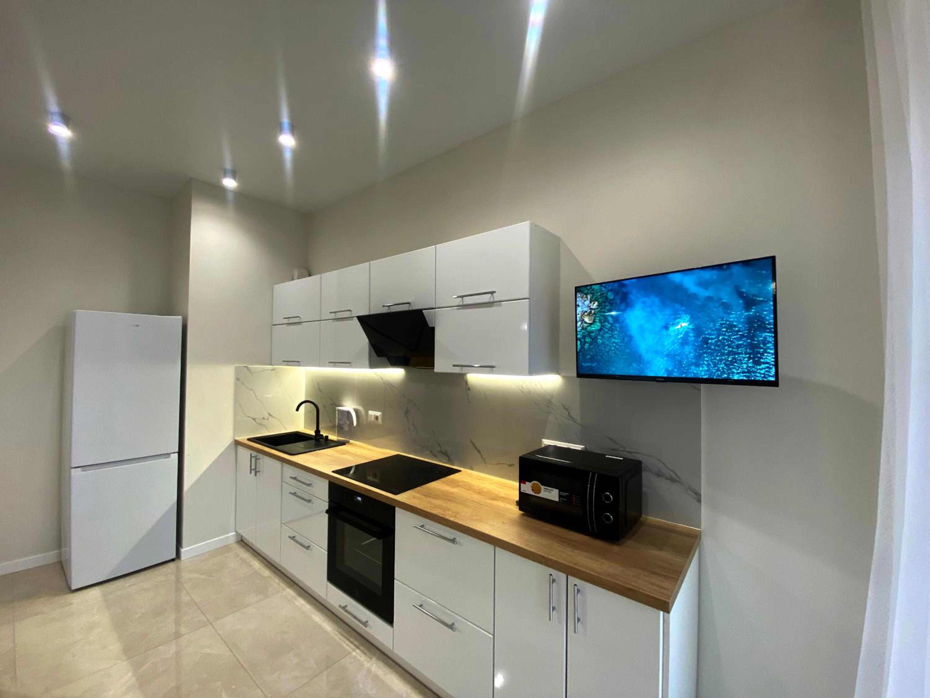 Arcadia Spacious Apartments view 3