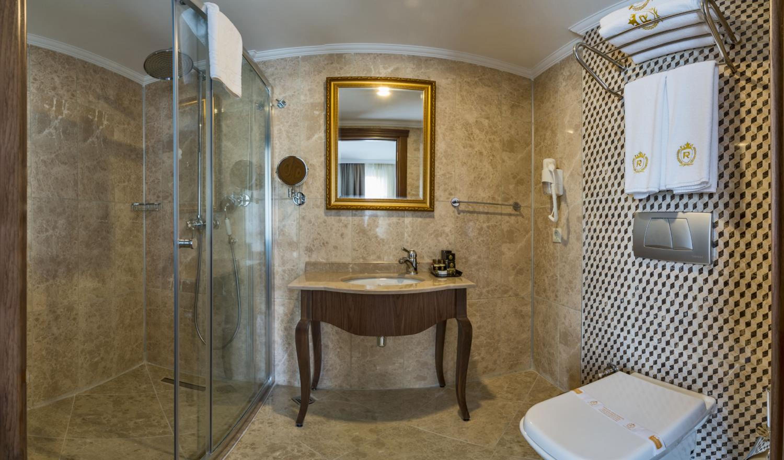 The Central Otel - Image 30