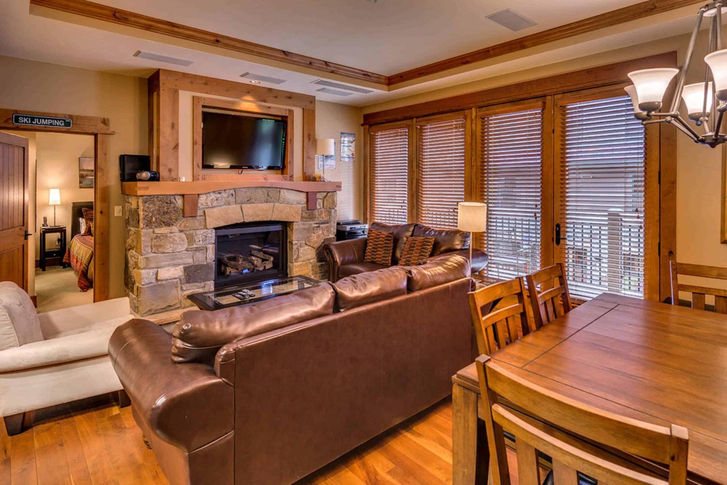 Lake Tahoe Vacations - Catamount Lodge 204B by East West Hospitality - Property Image 1