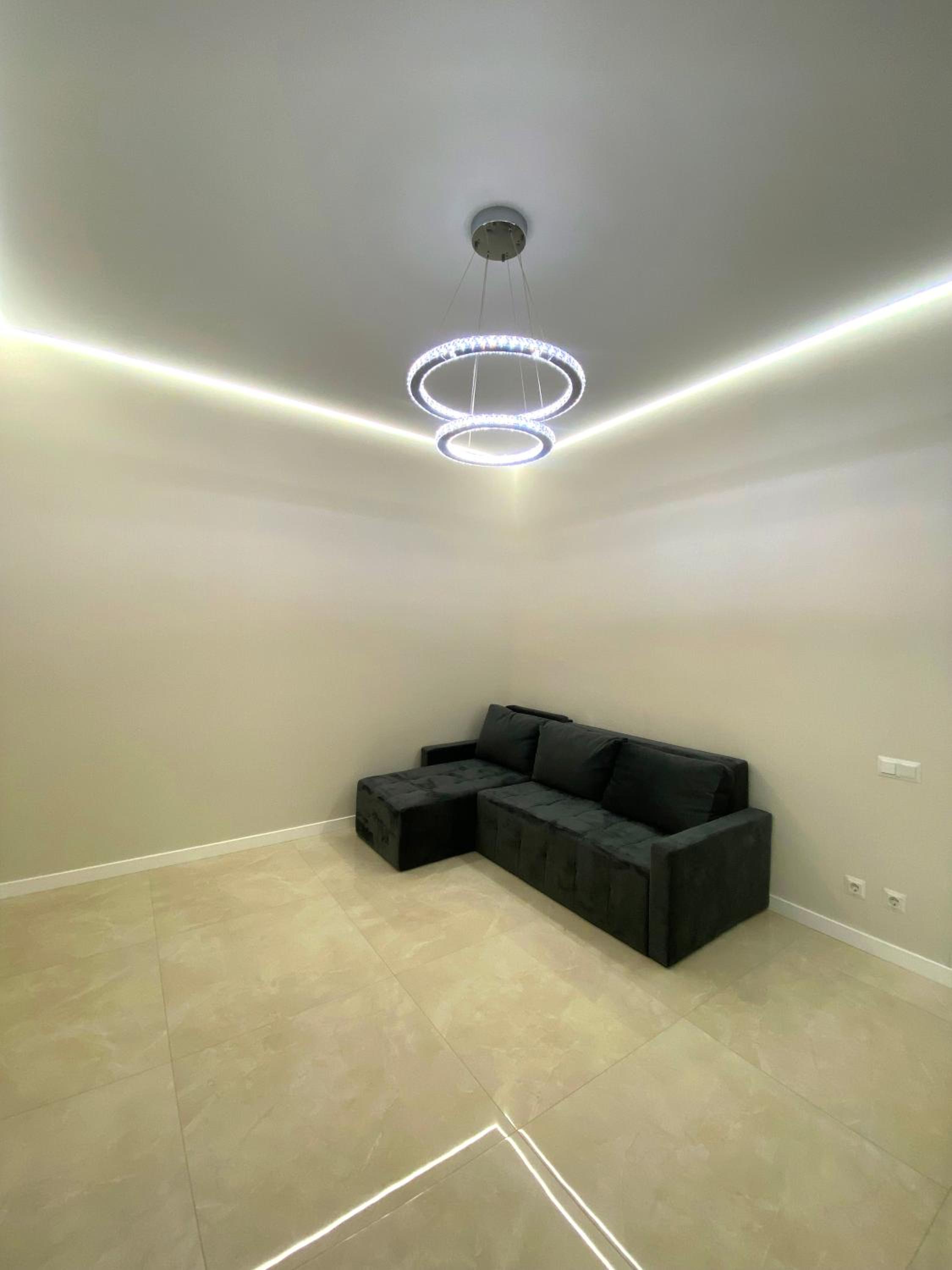 Arcadia Spacious Apartments view 4