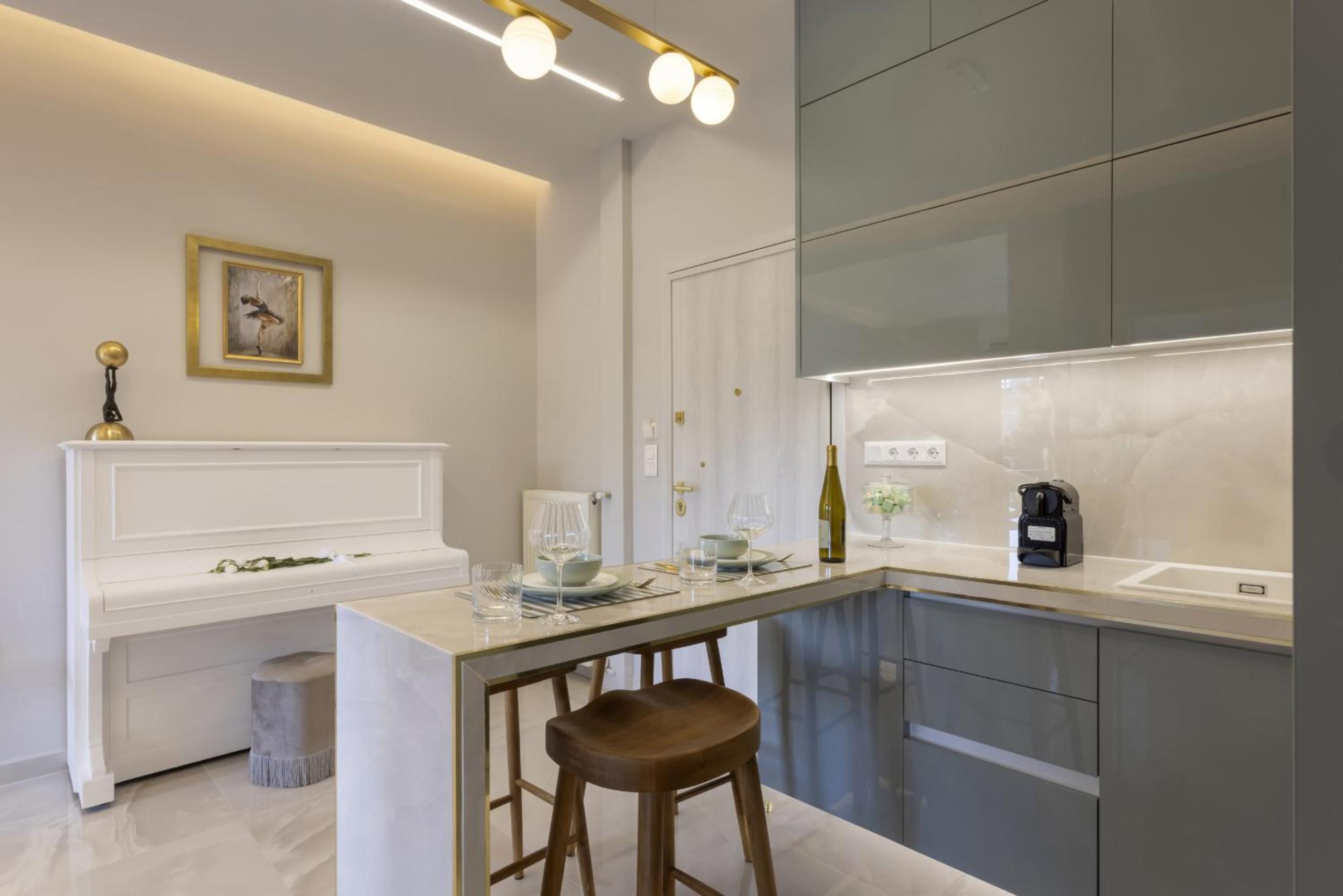 Chrisostomou Square 14 Gold Apartment photo 5