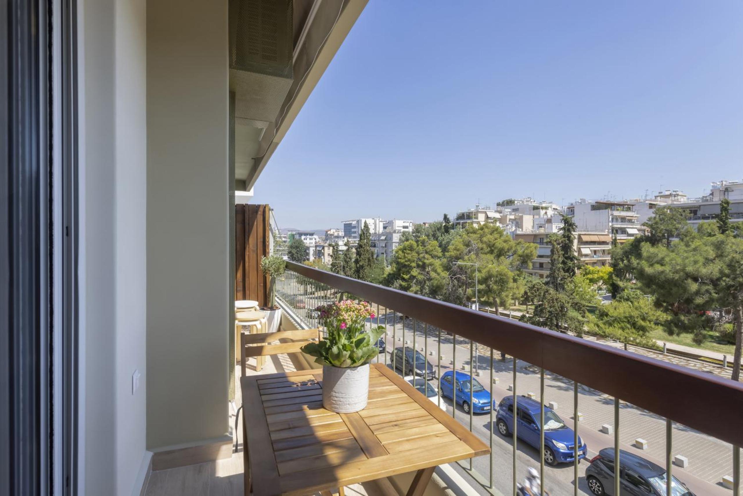 Chrisostomou Square 14 Gold Apartment photo 3