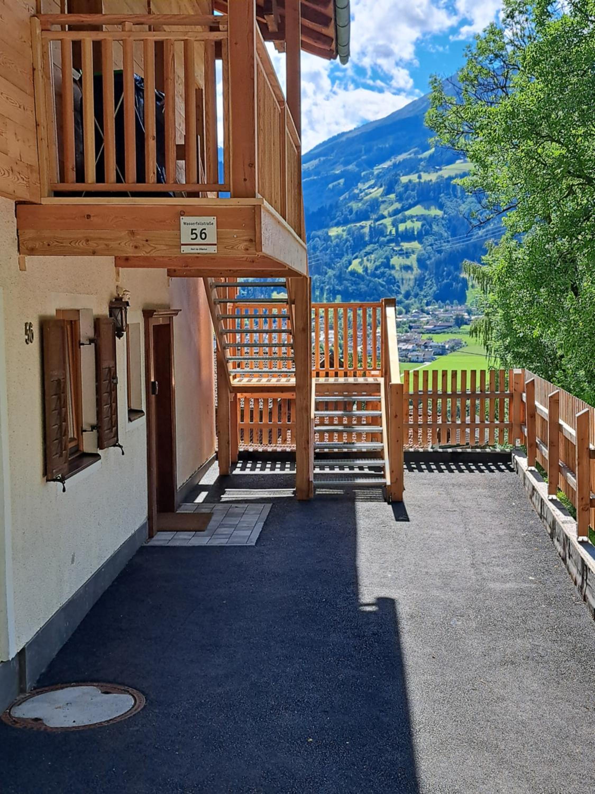 Apartment Wasserfall im Zillertal - Oasis of Peace with Panoramic Terrace, near Fügen