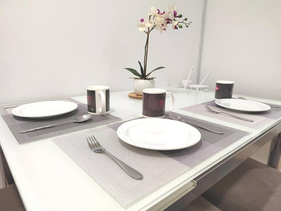Exclusive Studio, 20th, 5pax, Gurney, Mansion One, Gleneagle Hospital photo 7