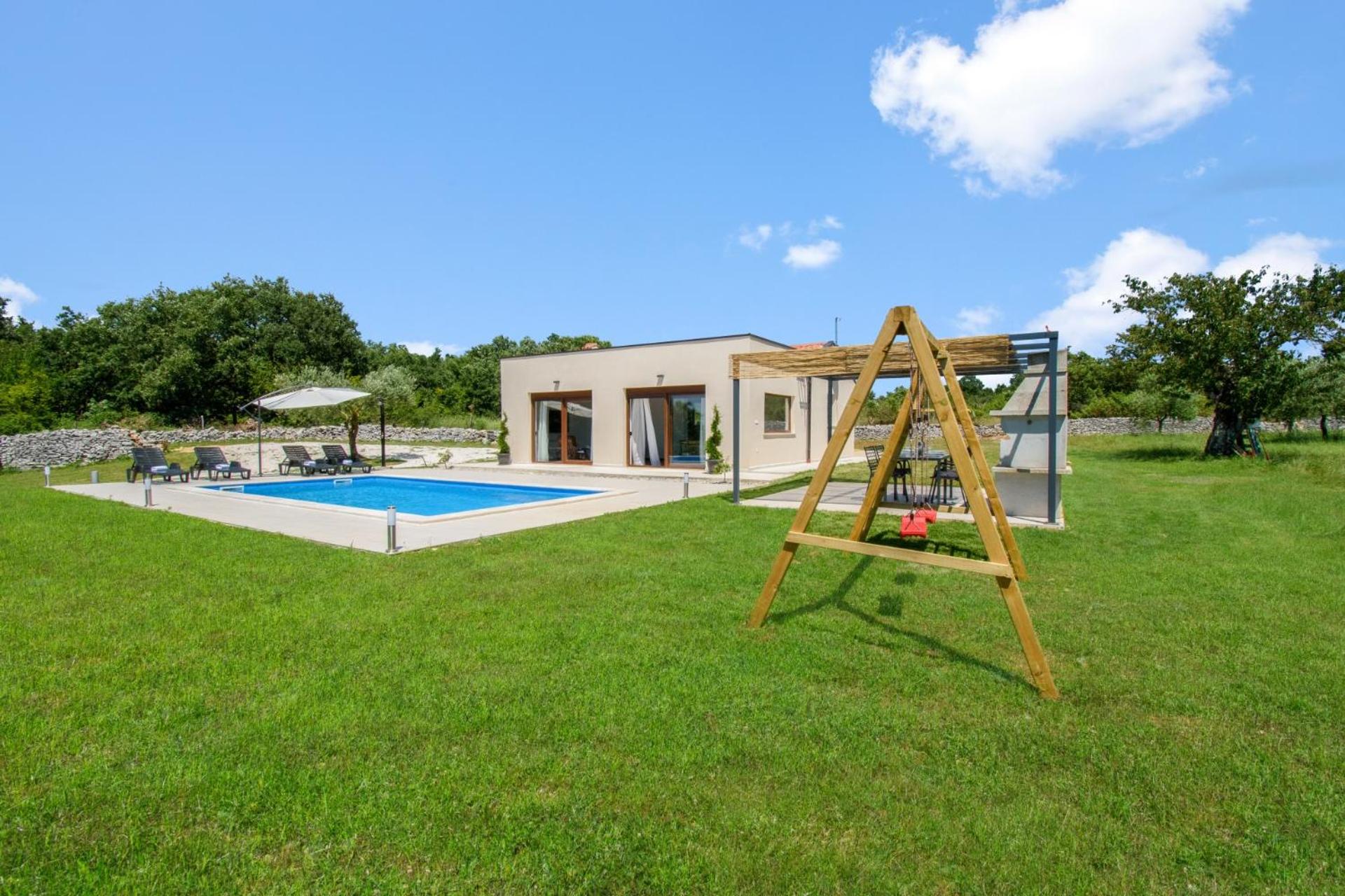 Villa Deni - by Istrabook