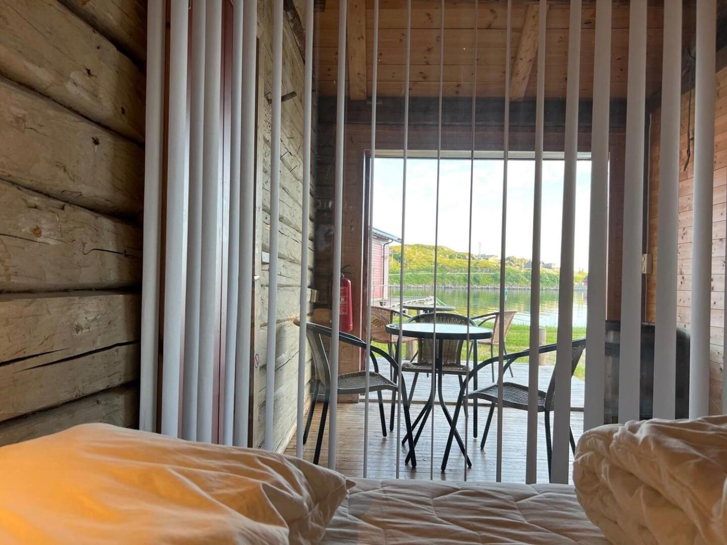 Tradisjonell Rorbu i fiskeværet Ballstad
