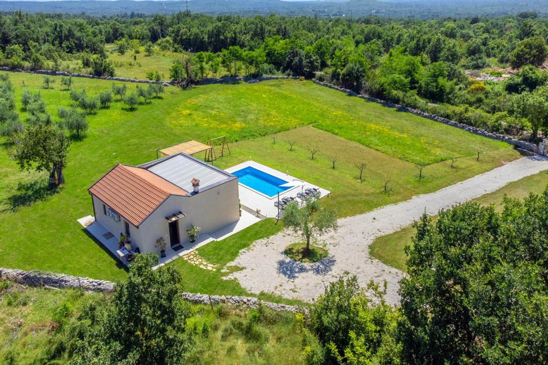 Villa Deni - by Istrabook