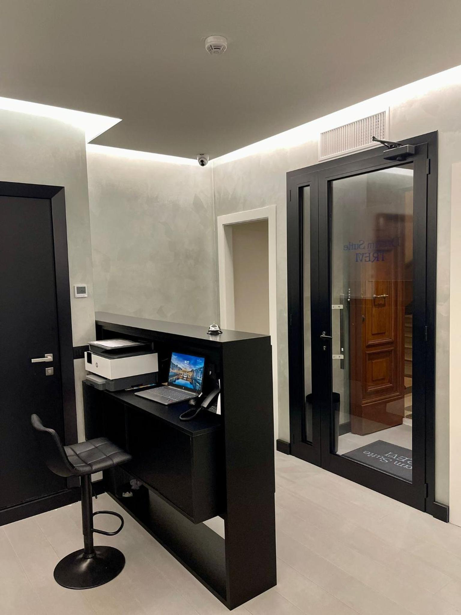 Hotel Dream Suite Trevi - Image 1