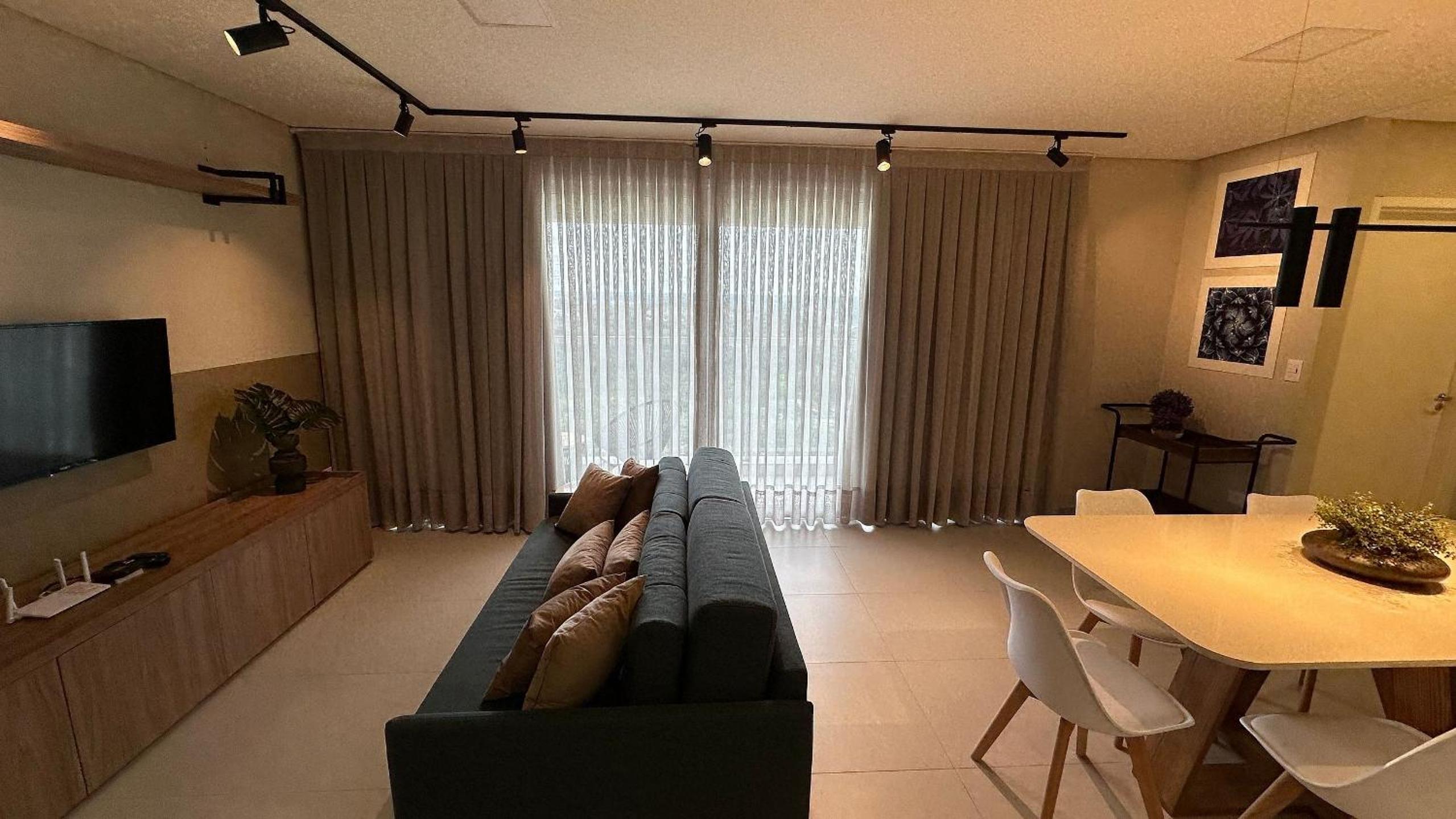 Grande apartamento no centro de Foz do Iguaçu