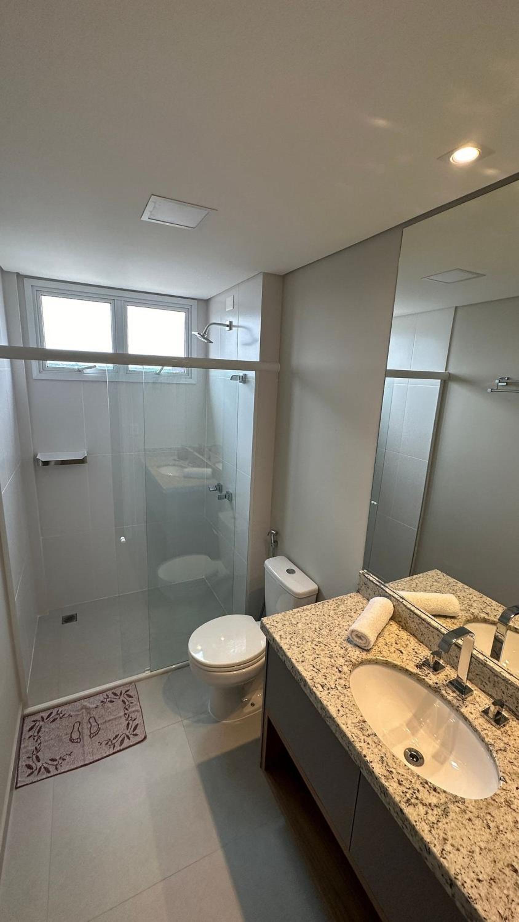 Grande apartamento no centro de Foz do Iguaçu