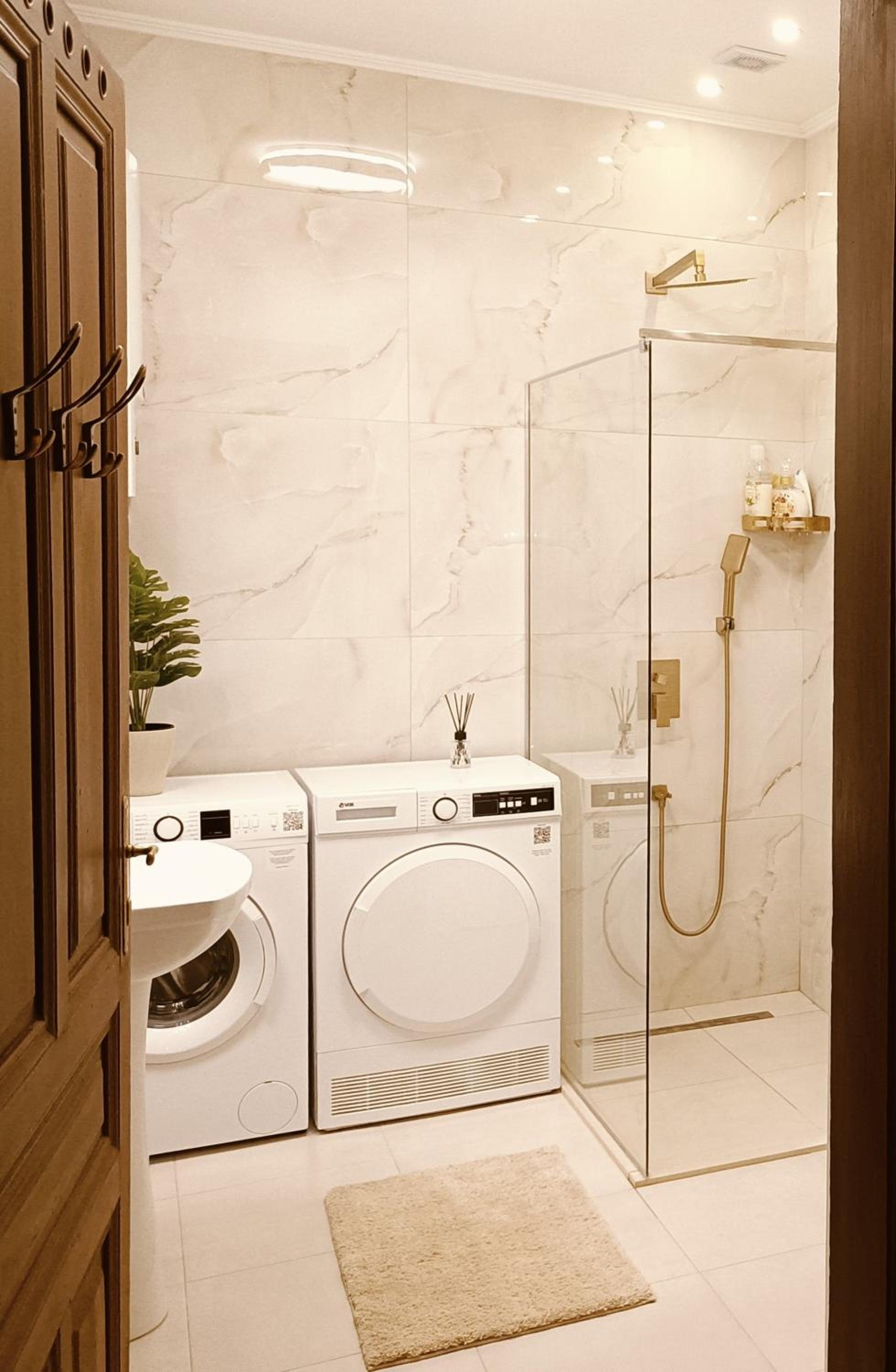 Unique & Spacious 3BR Historic Flat in City Centre