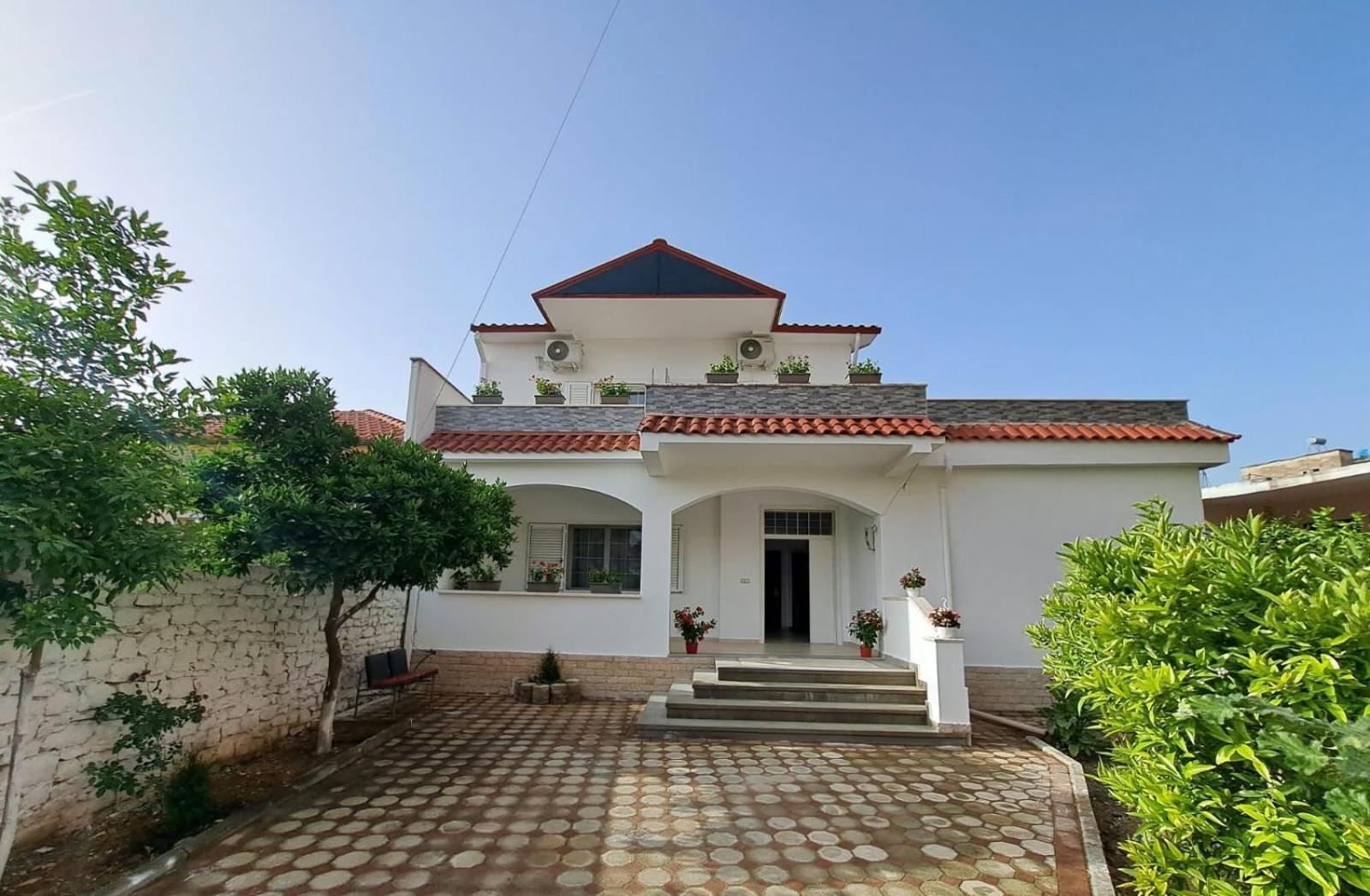 Vila Vokopola
