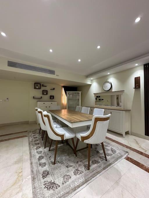 Presidential Suite Near City Star 3 Bed Apartment