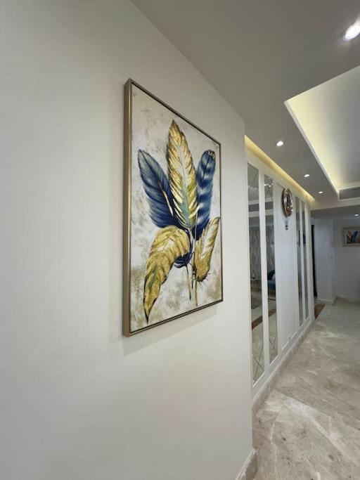 Royal Suite near City Star Mall 3 Bedroom Apart