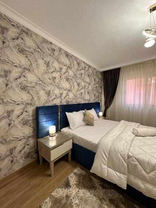 Royal Suite near City Star Mall 3 Bedroom Apart