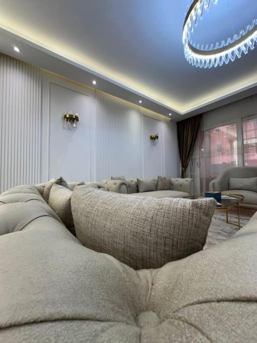 Royal Suite near City Star Mall 3 Bedroom Apart