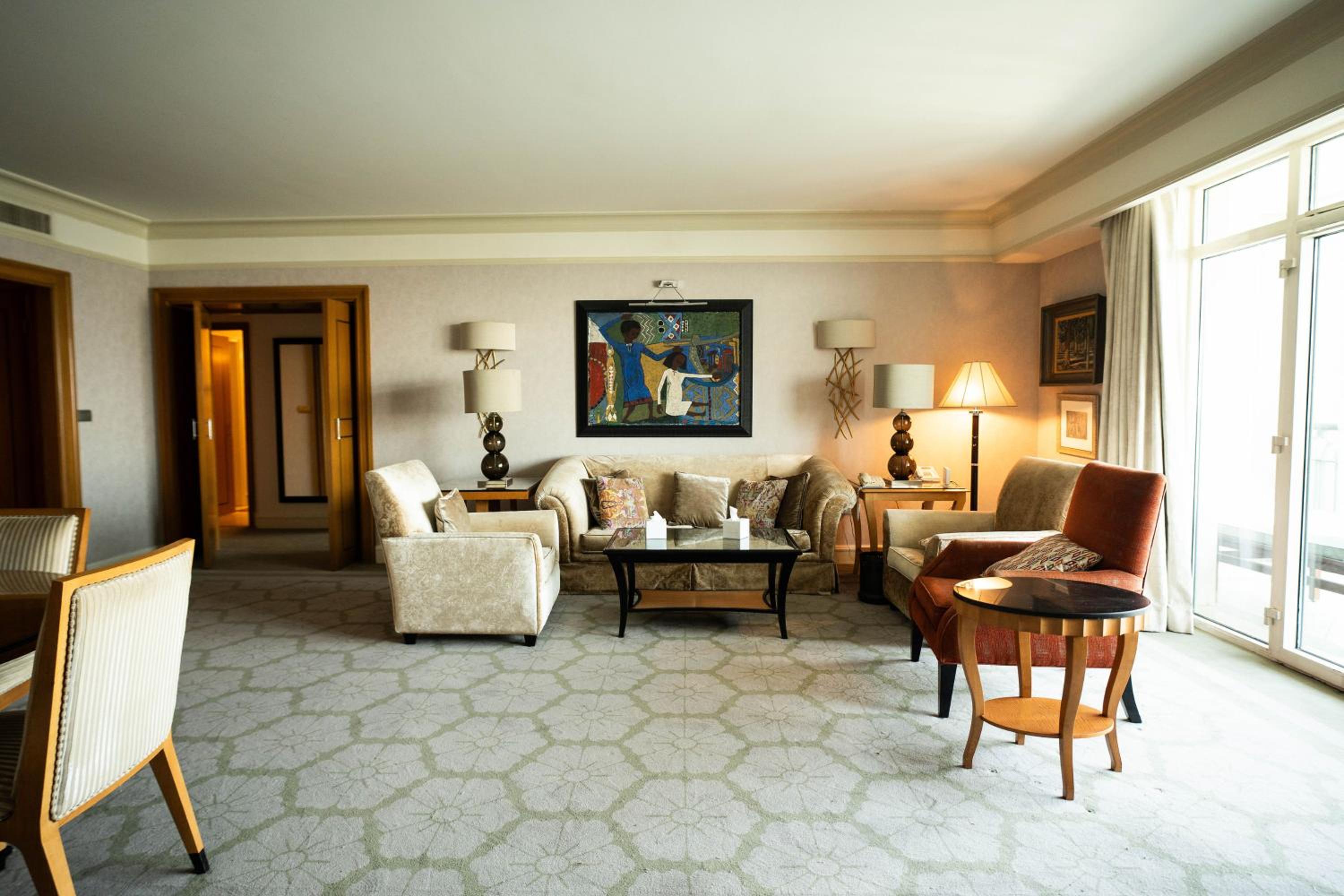 Xperience Suites-Four Seasons Nile Plaza