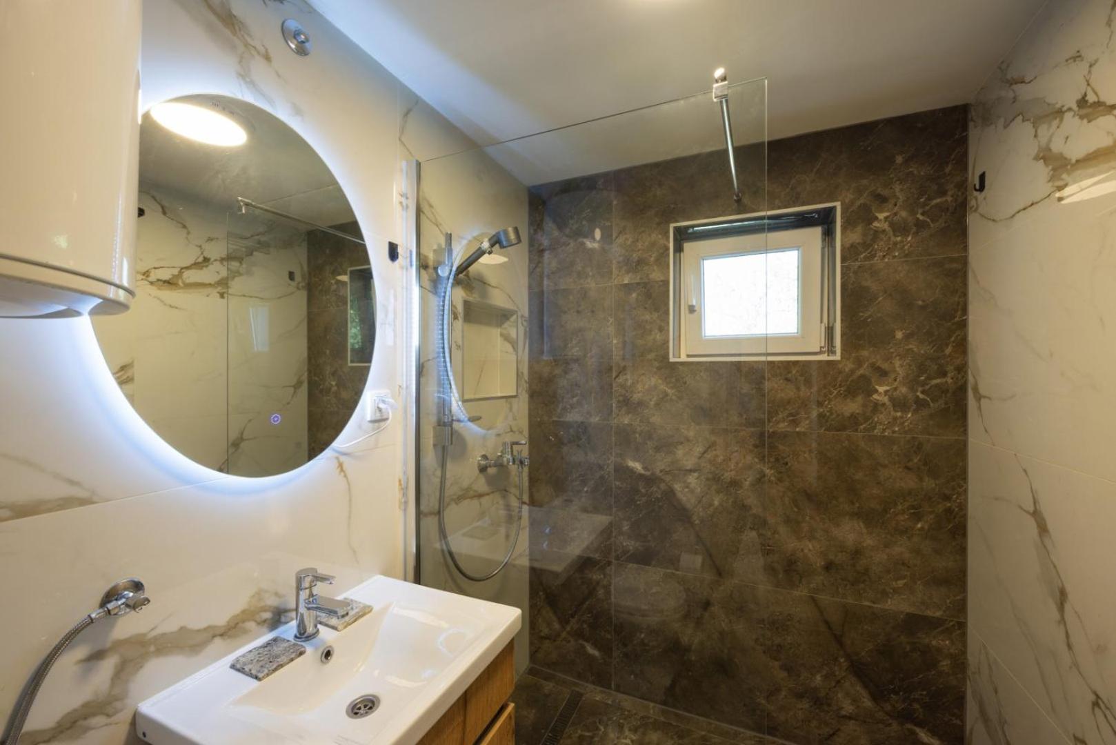 Honey Spa house view 4