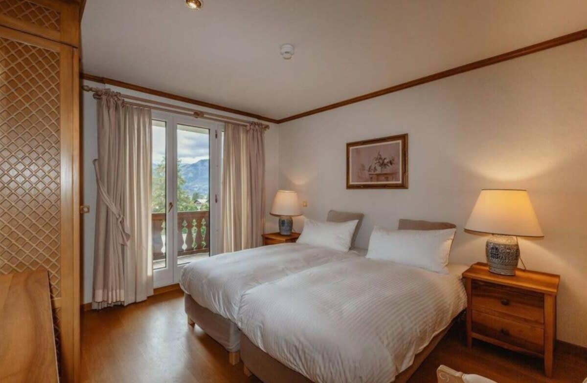 Luxurious serviced Flat in TOP 5 Star Park Hotel