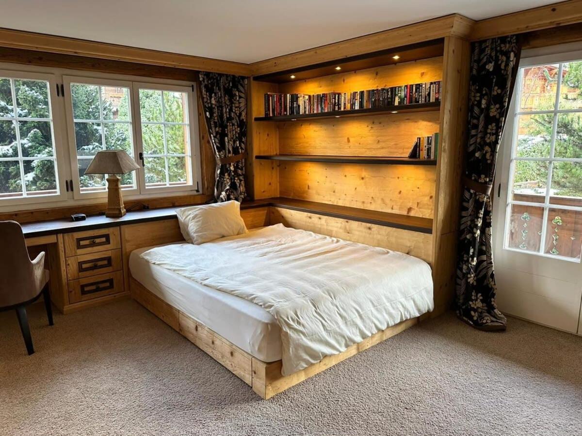 Luxury Flat Close to Park Hotel in Gstaad