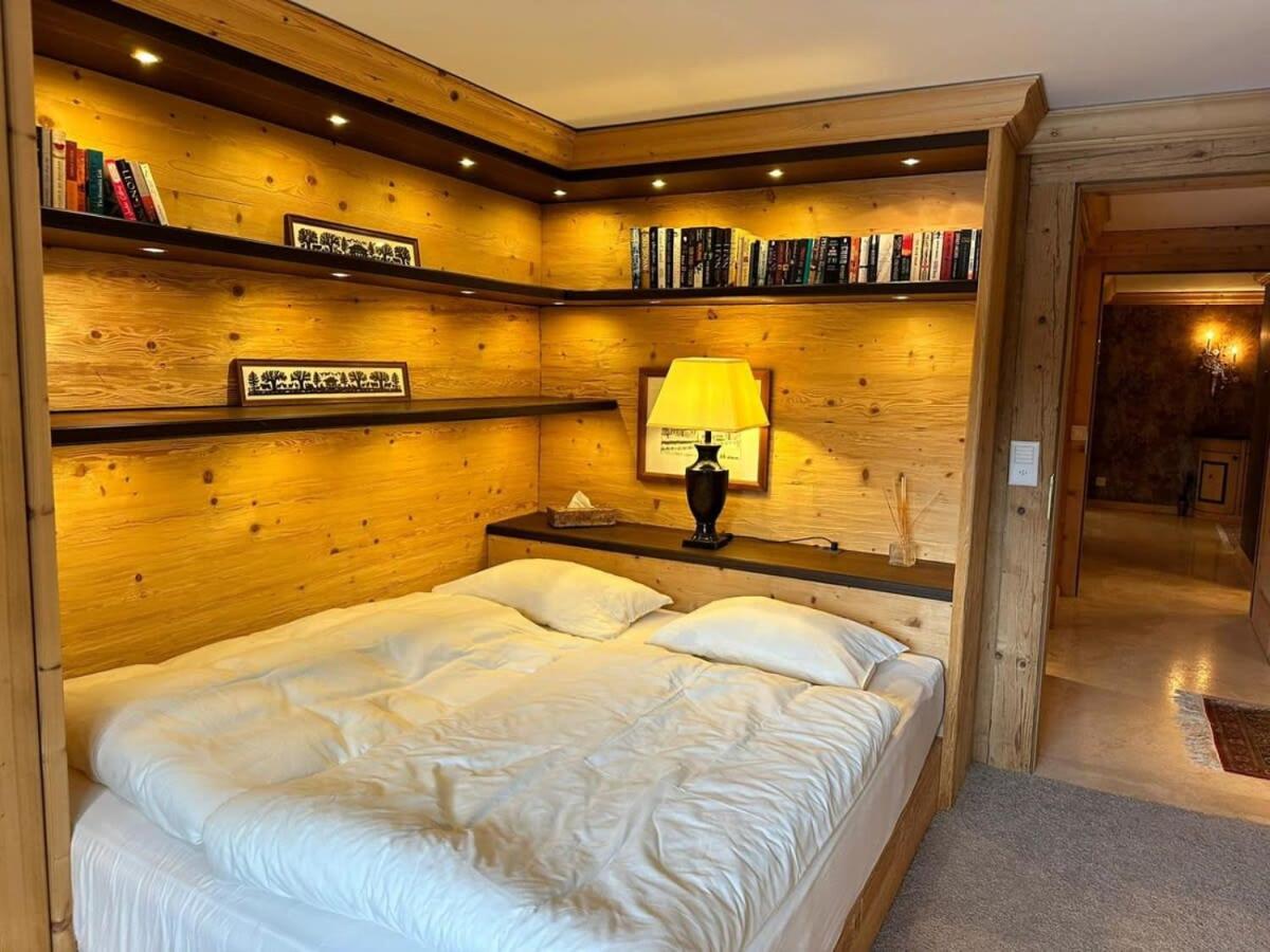 Luxury Flat Close to Park Hotel in Gstaad