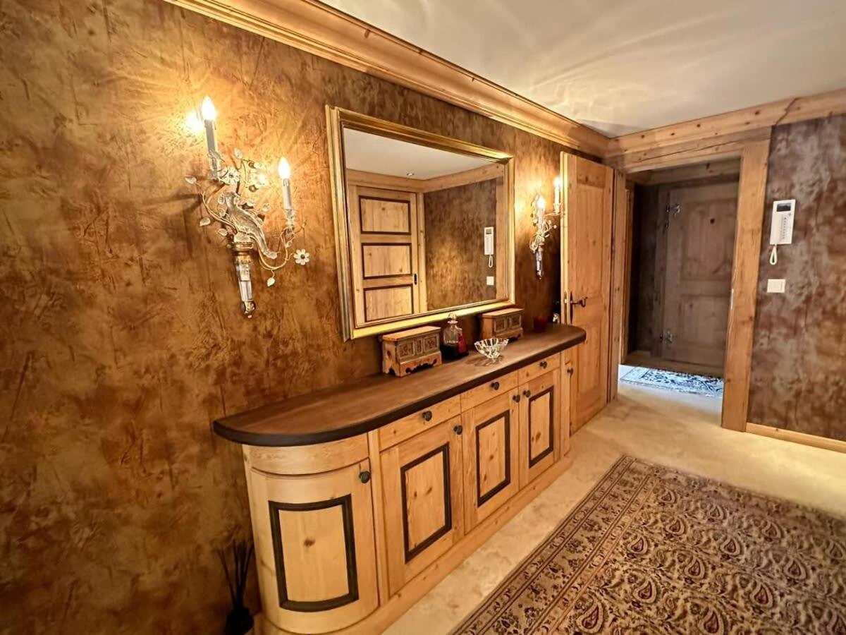 Luxury Flat Close to Park Hotel in Gstaad