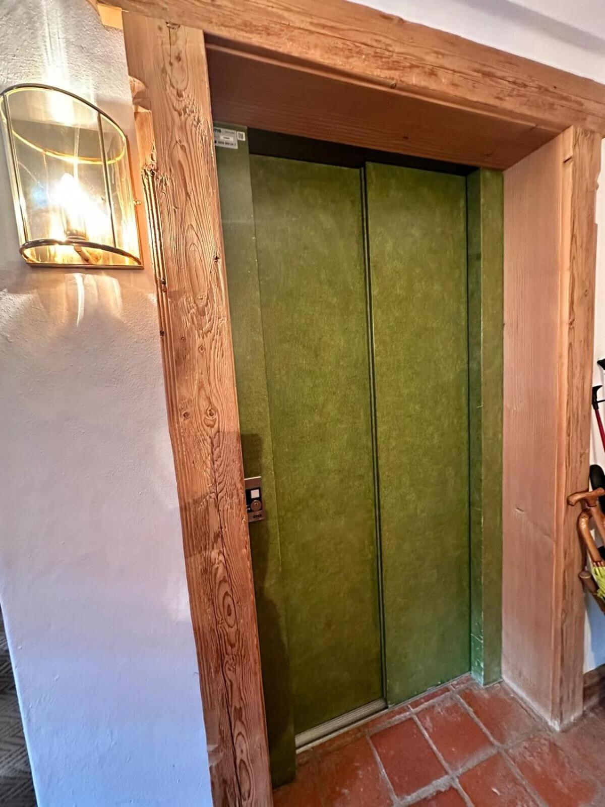 Luxury Flat Close to Park Hotel in Gstaad
