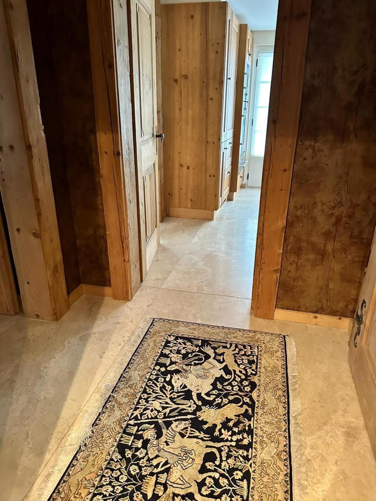 Luxury Flat Close to Park Hotel in Gstaad