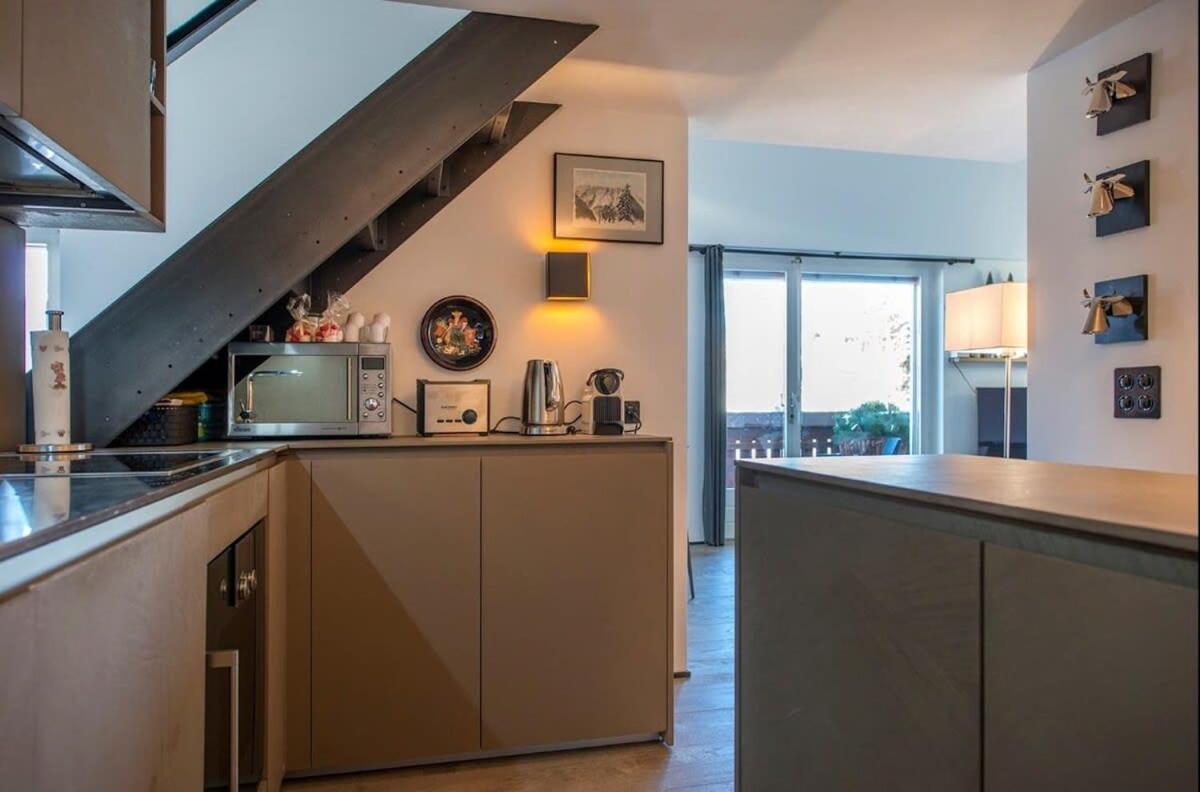 Deluxe Apartment with Mezzanine