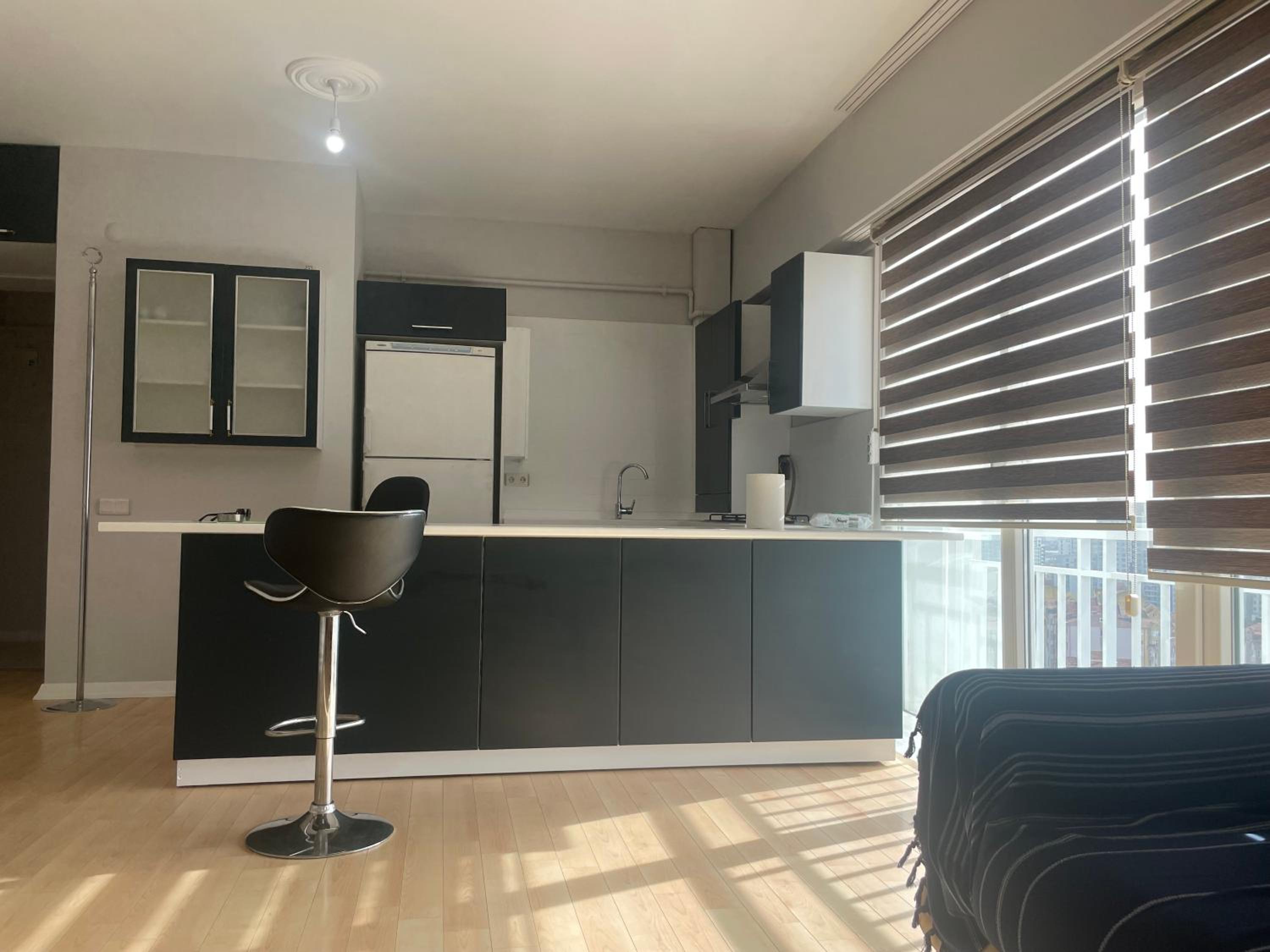 Bahçeşehir N TEPE sitesi avm gölet ulaşım merkezi konum view 4