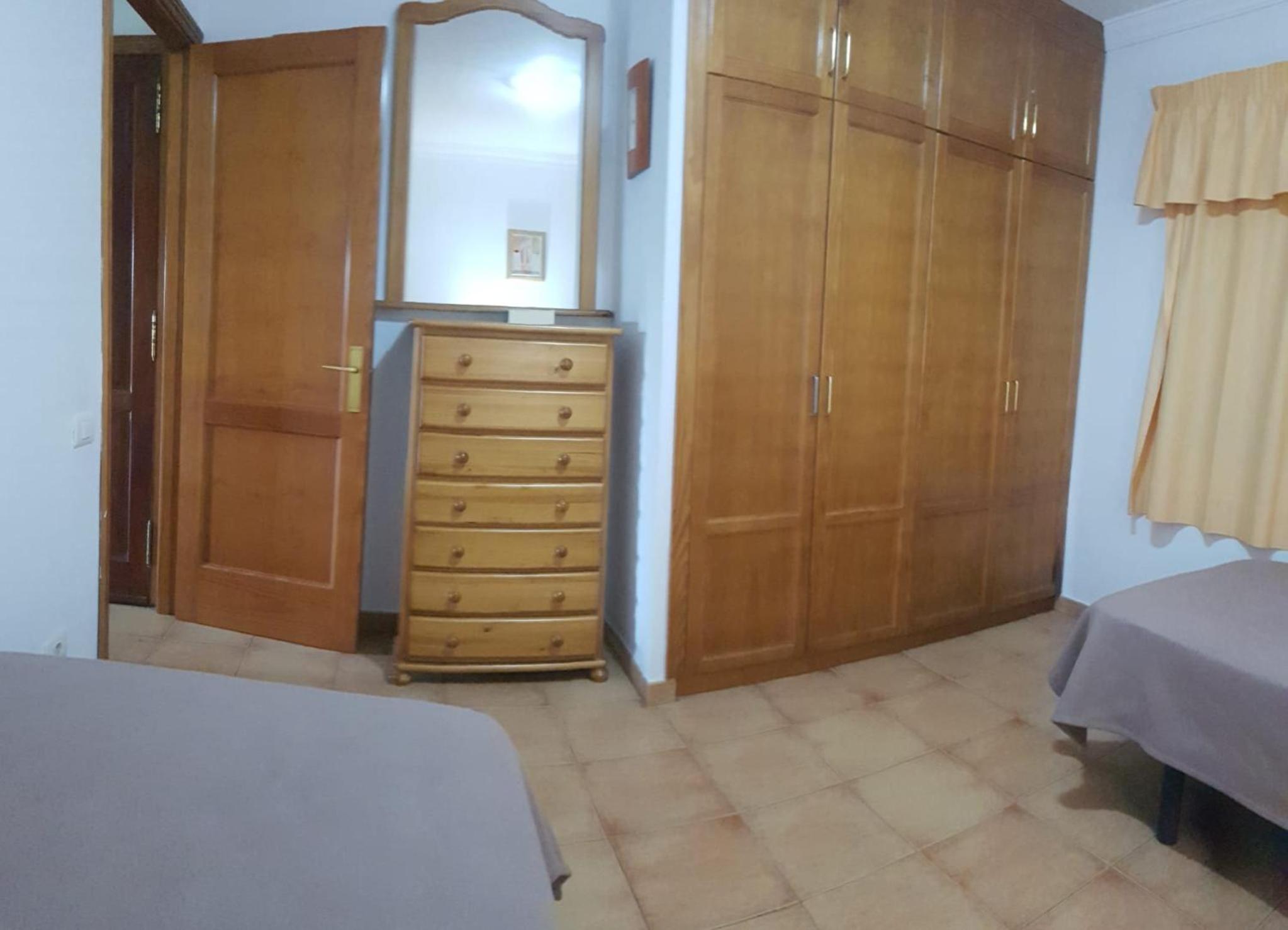 Primera línea de playa, apartamento completo