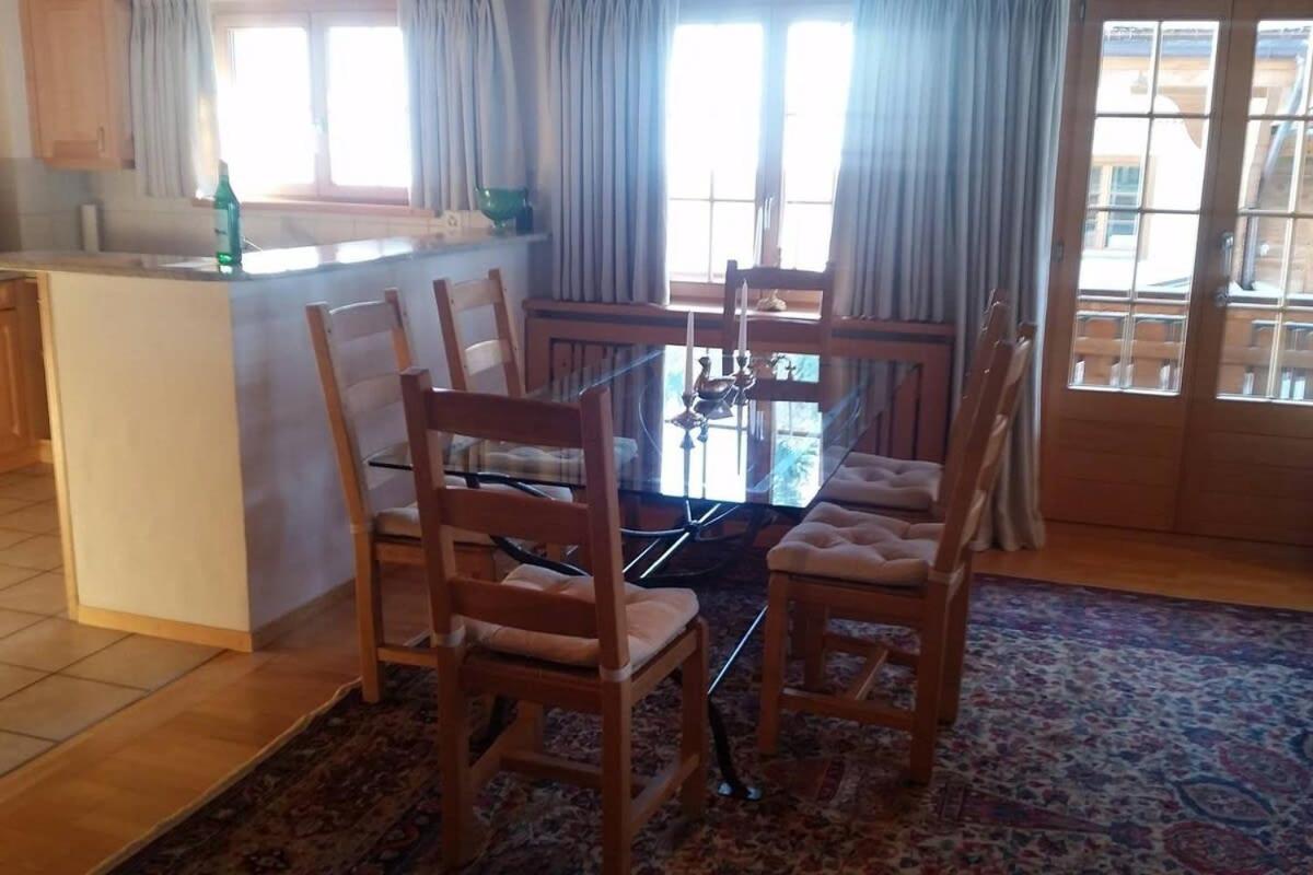 Great luxurious Flat in pitoresque Lauenen village