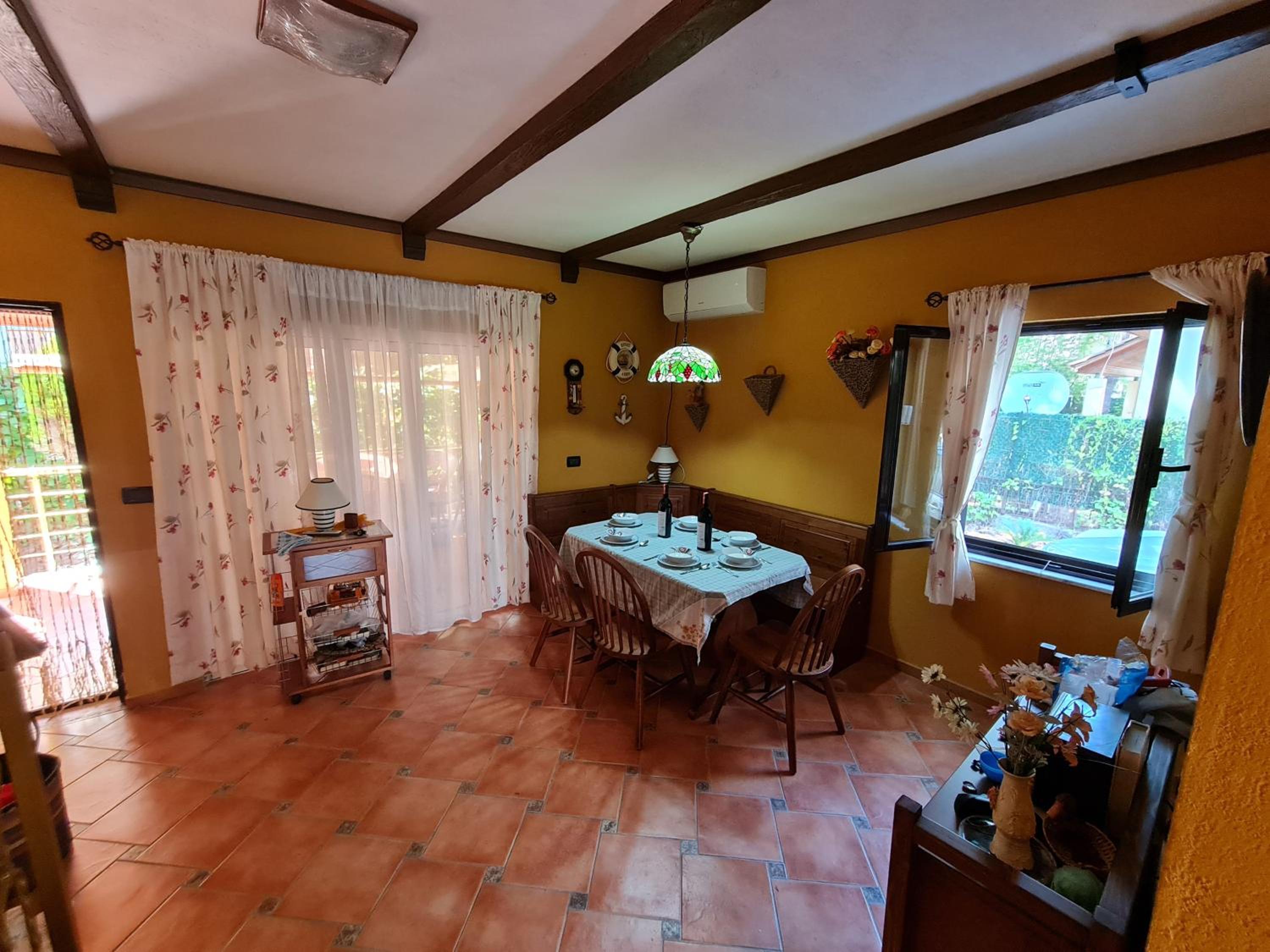 Vila 23 Qerret