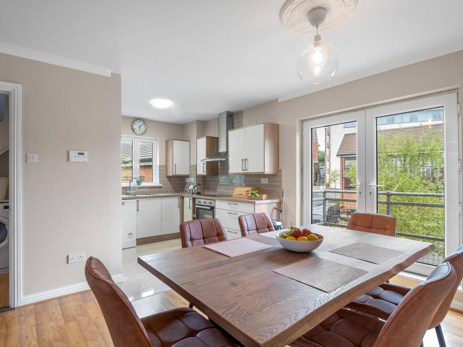 E1 Station House, Clifden view 2
