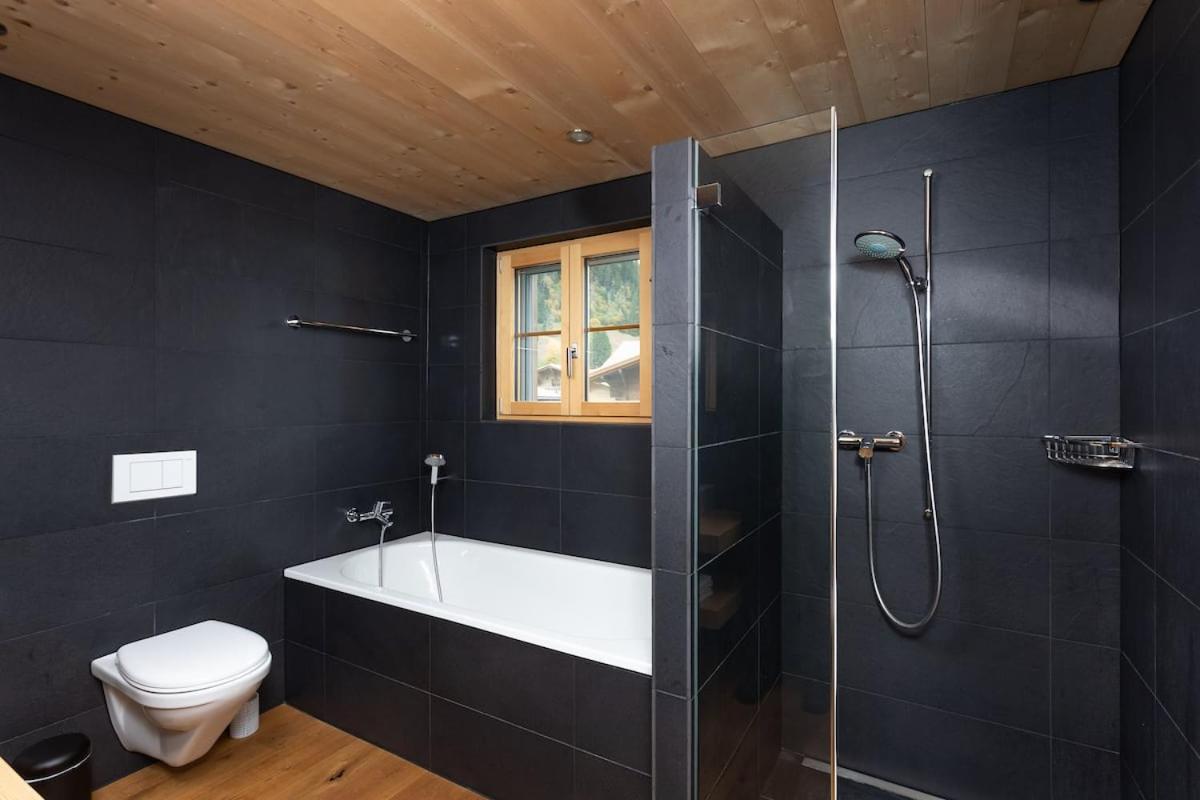 Delightfully Presented Flat with Amazing Views